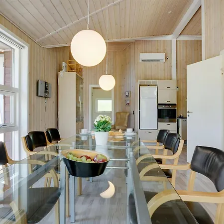 Casa de Férias Ebbi - 36km From The Sea By Interhome