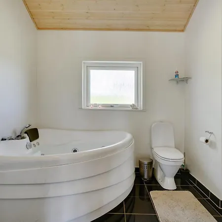 Ebbi - 36km From The Sea By Interhome Casa de Férias *